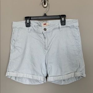 Shorts size 30